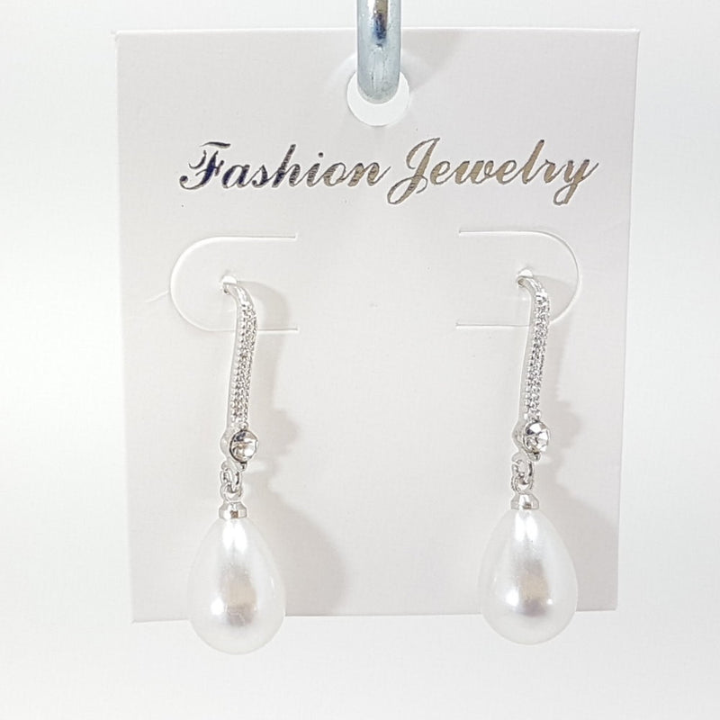 Buy Online Now Rosy Lane Beautiful Teardrop Pearl Zircon Earrings - Makeup Warehouse